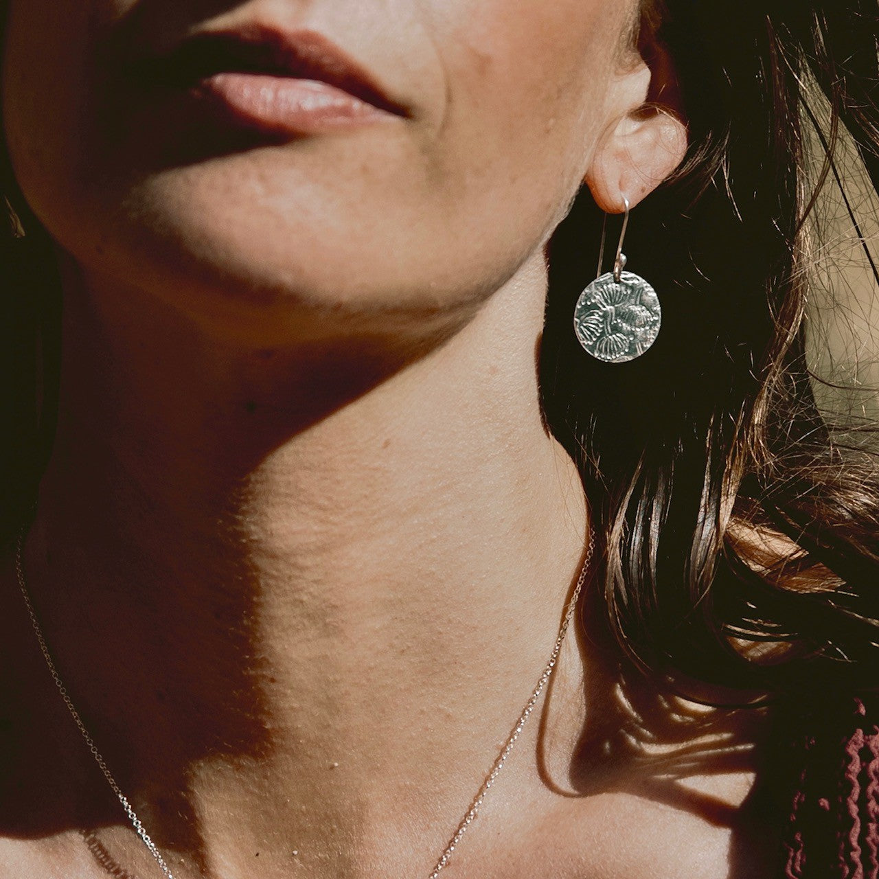 Cow parsley textured disc drop earrings