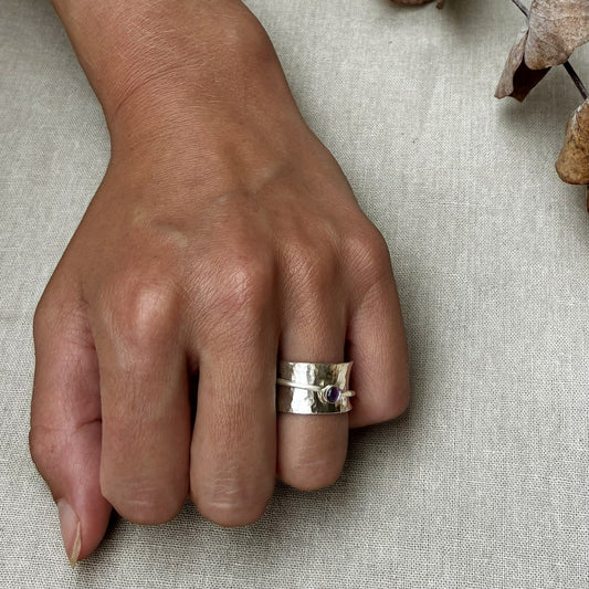 Hammered Textured Spinning Ring with Amethyst