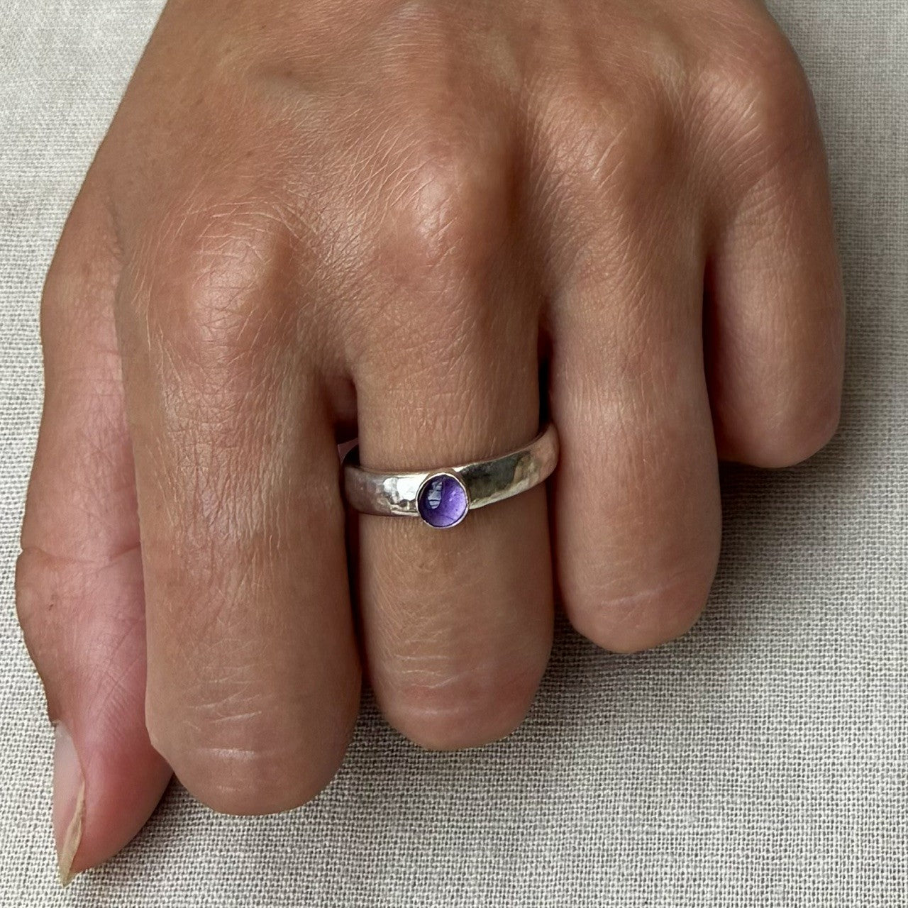 Hammered Oval Band with Amethyst