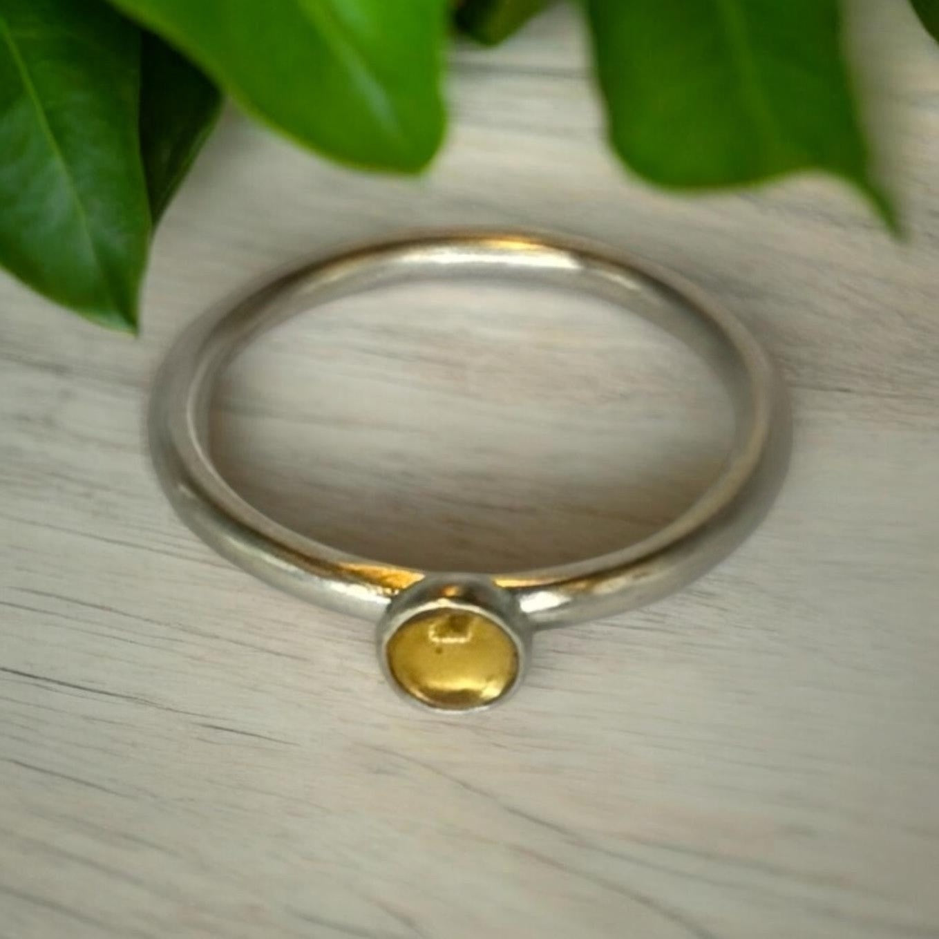 Slim Band Ring with Citrine