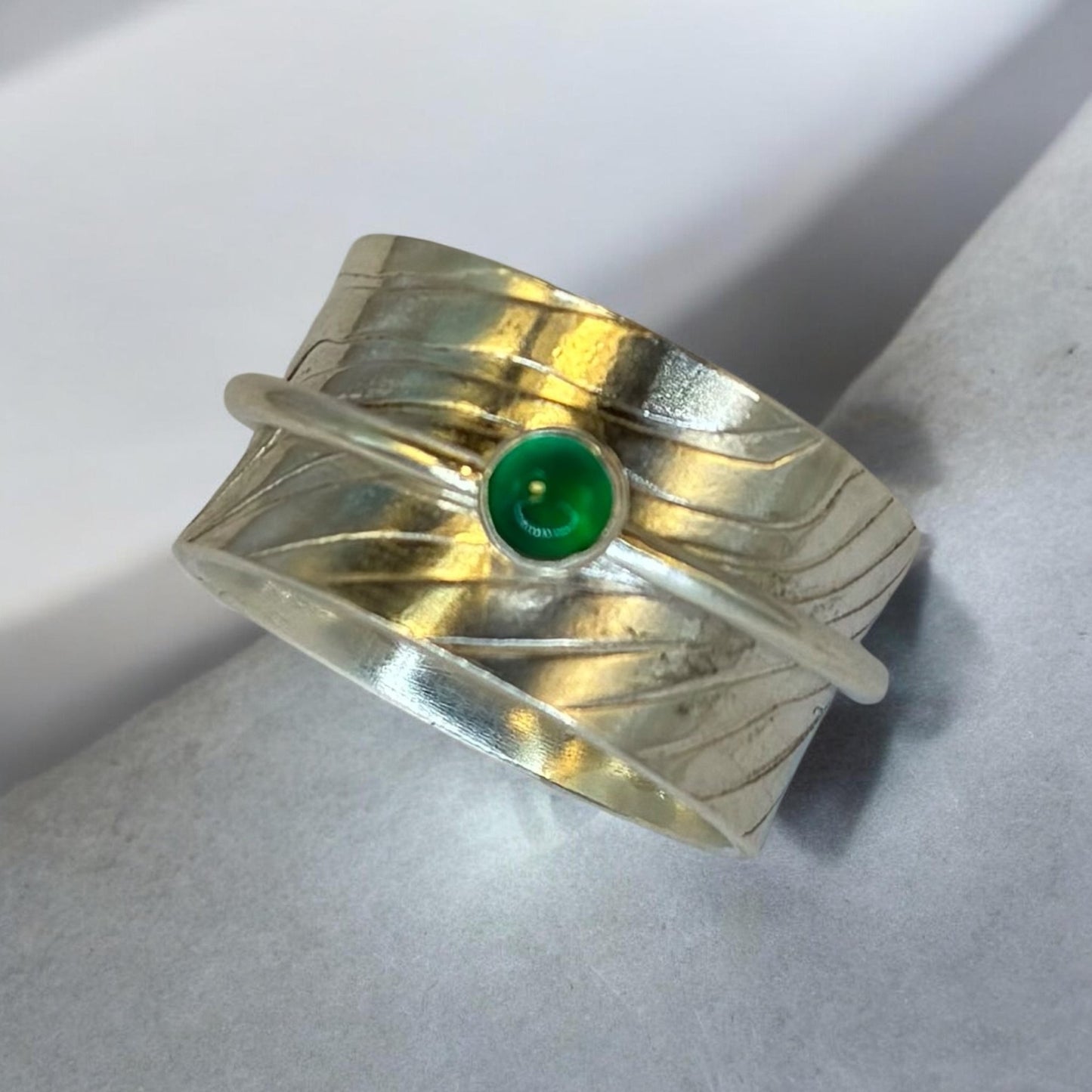Spinning Ring with Onyx